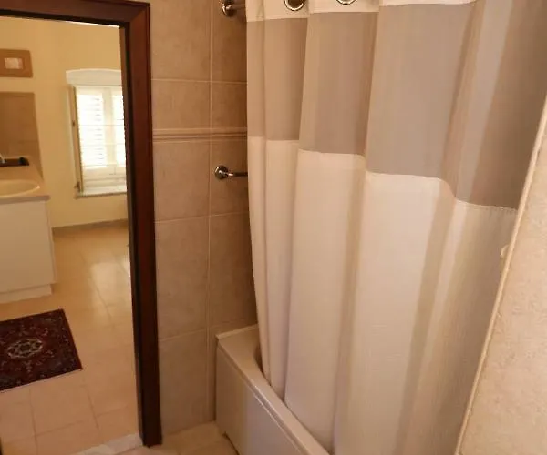 Apartment Antunini Ii *